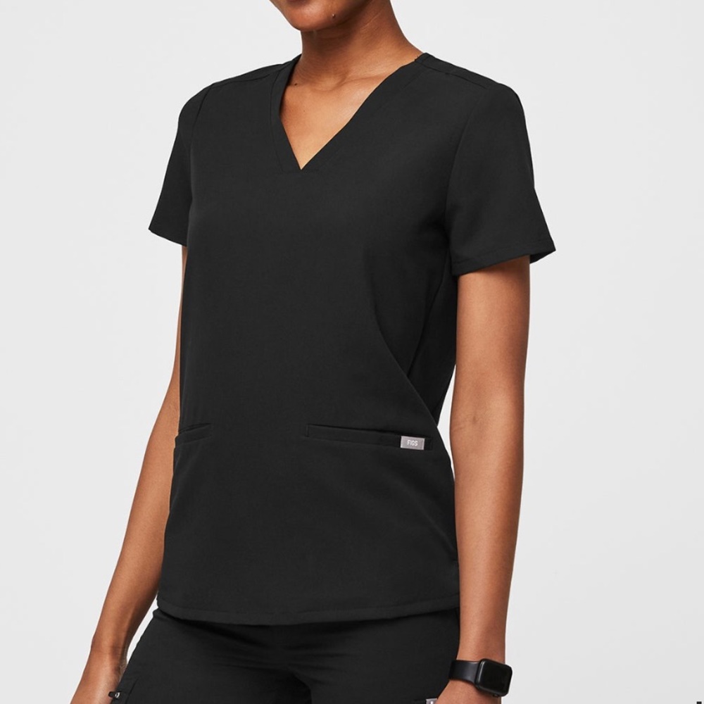 Figs Casma Scrub Top XS in Black - EUC